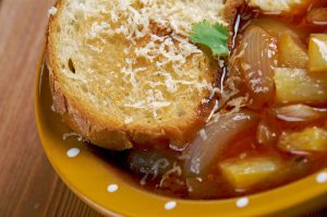 Acquacotta di Santa Fiora; zuppa toscana di verdure, pancetta e pane raffermo