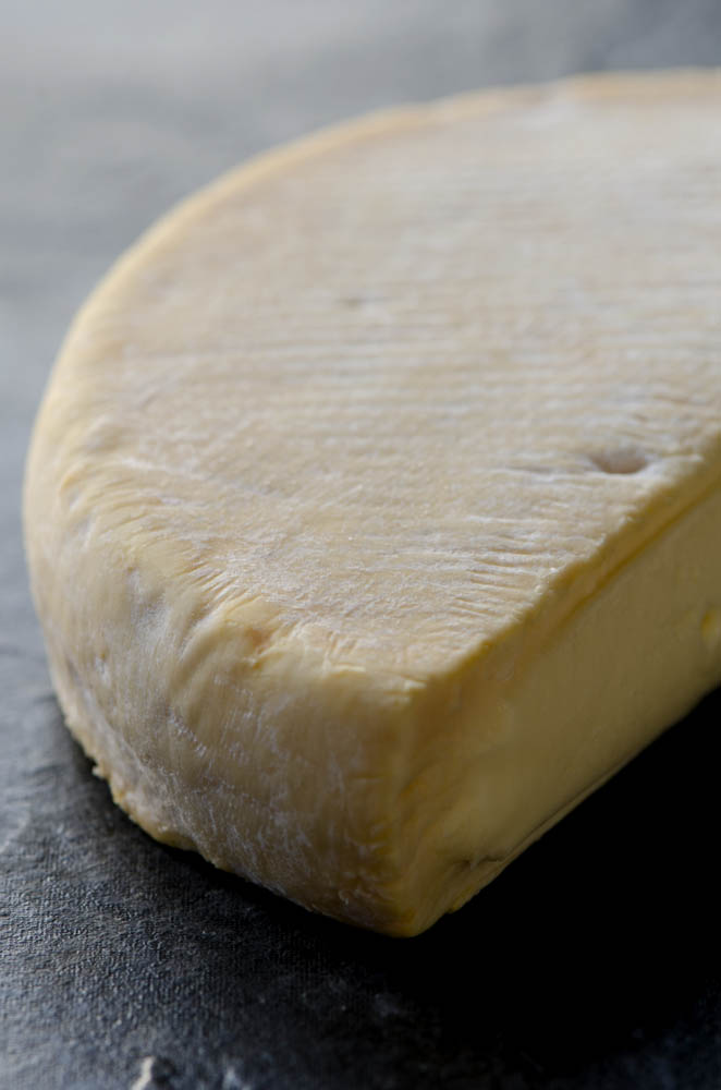 Il formaggio franco/valdostano reblochon per la tartiflette. 